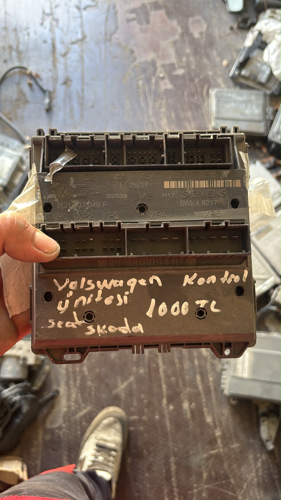Volkswagen Seat Skoda uyumlu orijinal Siemens 6Q1937049F parça kodlu BCM konfor beyni ve gövde kontrol ünitesi