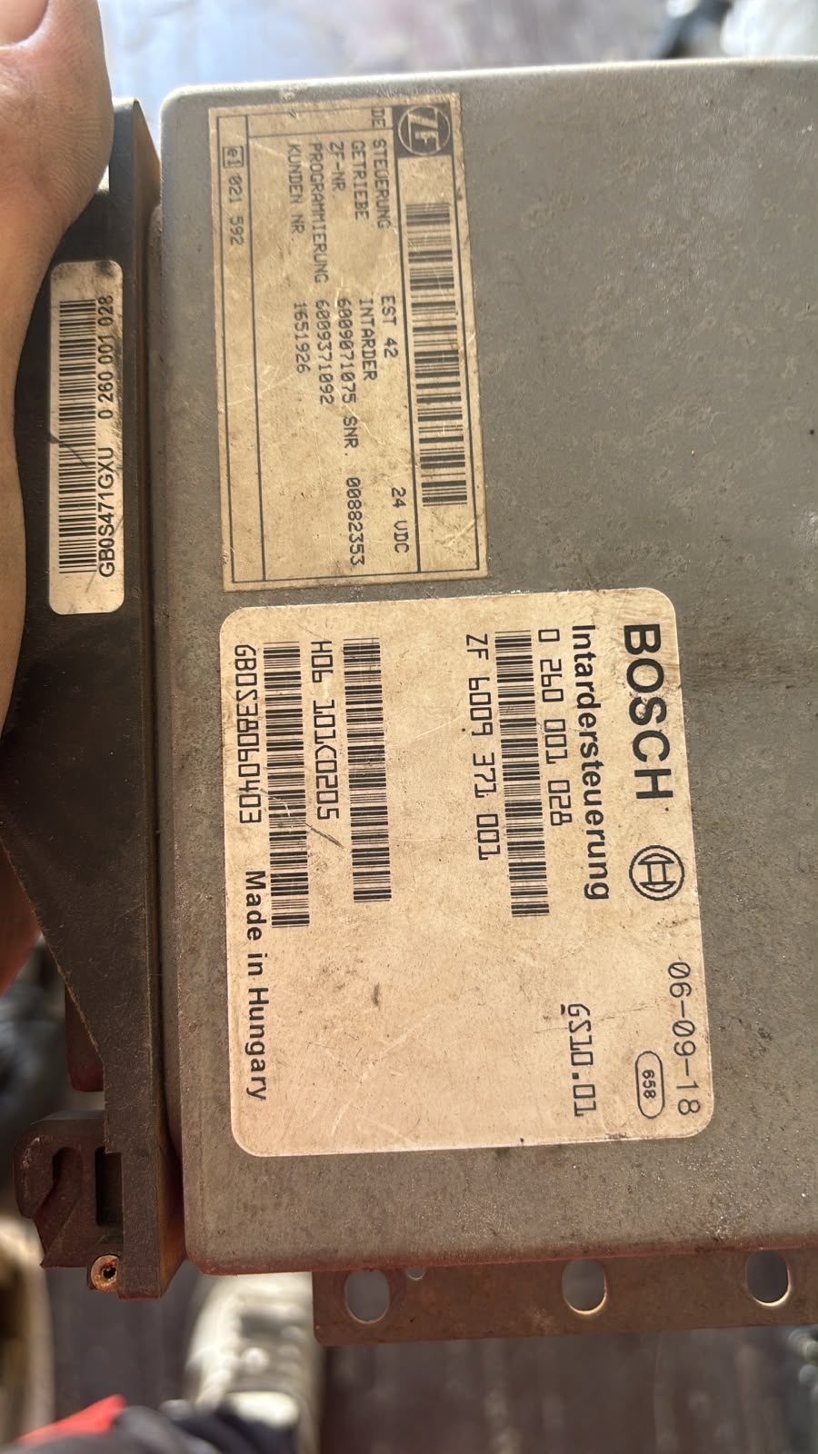 DAF MAN Iveco ZF Intarder Beyni EST 42 (1651926 - Bosch 0260001028)